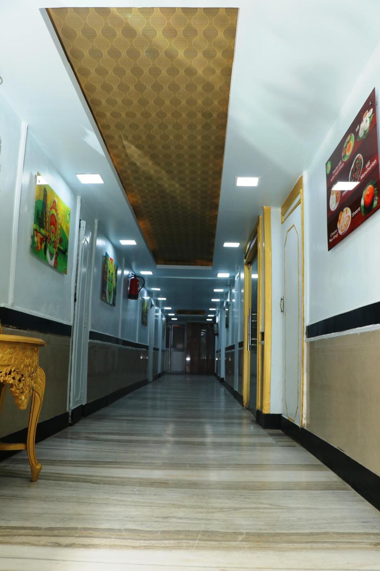 Hotel Samrat International 파트나 외부 사진