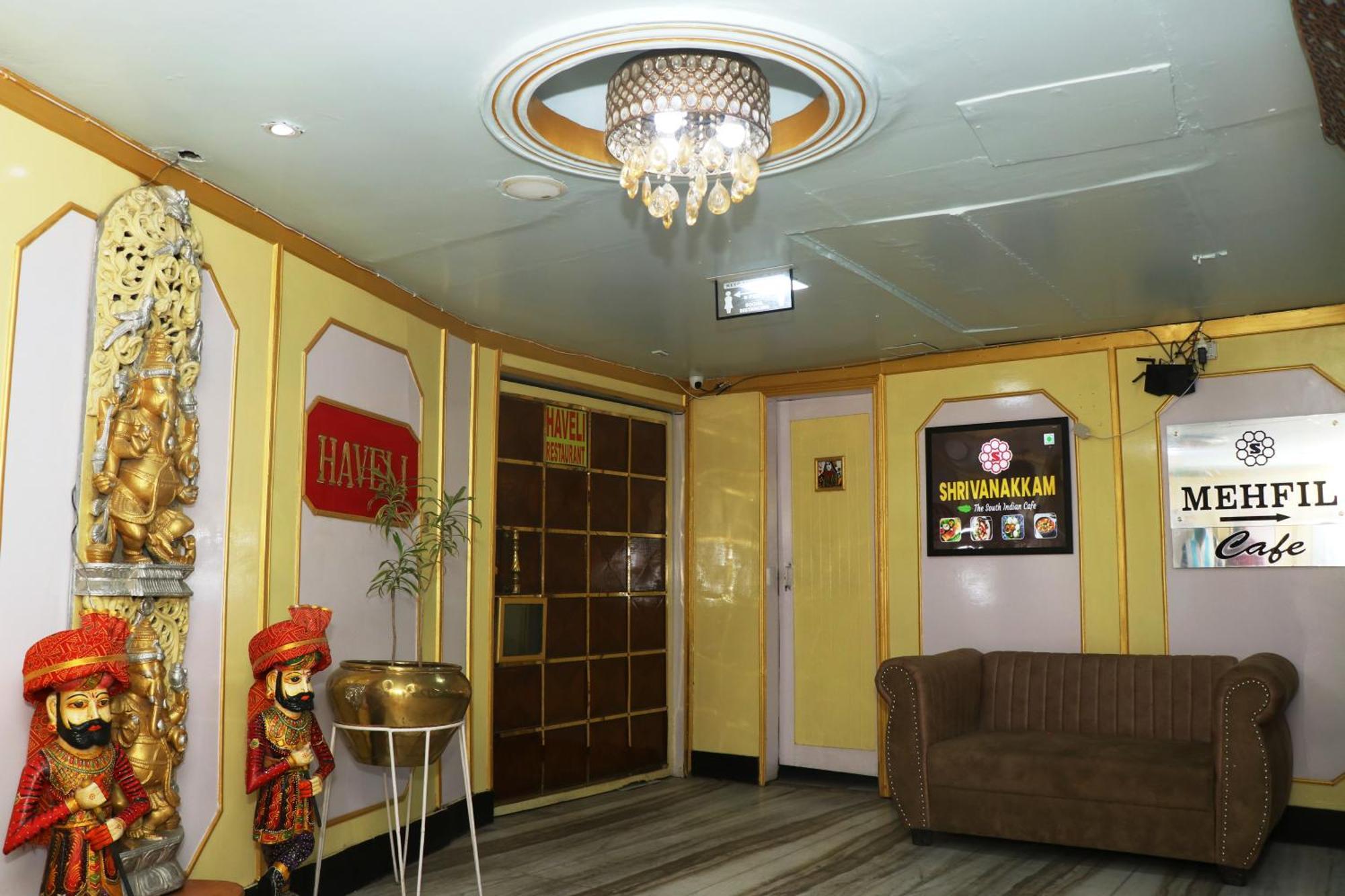 Hotel Samrat International 파트나 외부 사진